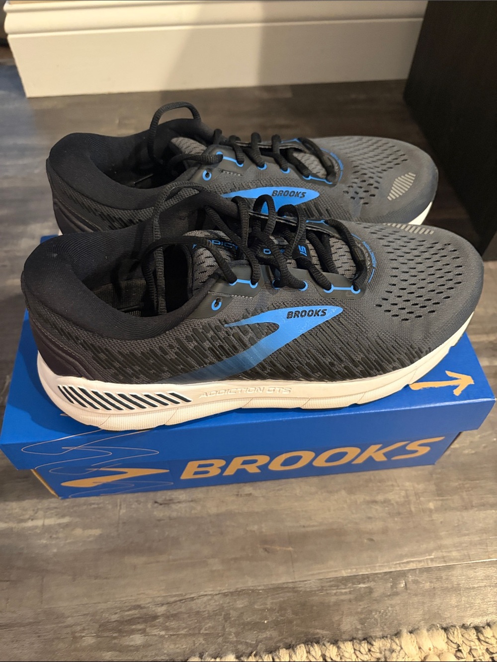 Brooks Addiction GTS 15 extra wide/4E